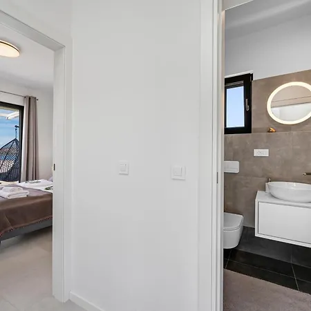 Βίλα Tyra Ražanj